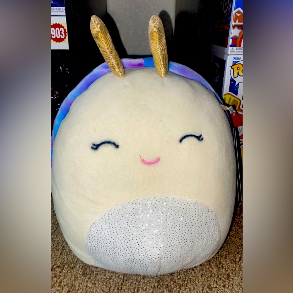 Elysa squishmallow 8in